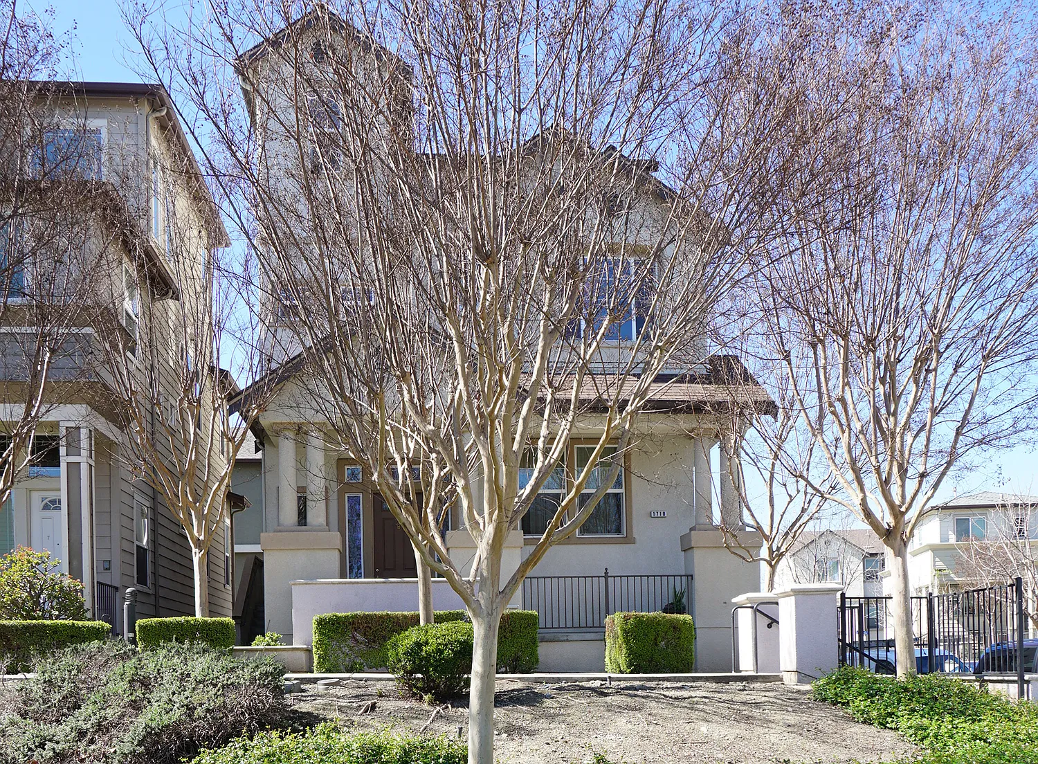 1710 Salamoni Ct — Photo 2