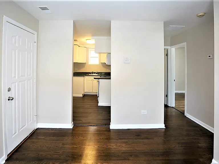 3517 W Grace St #1W — Photo 2