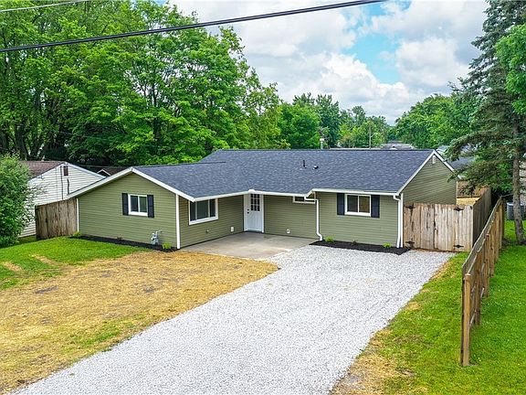 4th image of 2634 Notle St