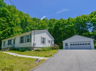 105 Main St, Harrison, ME 04040