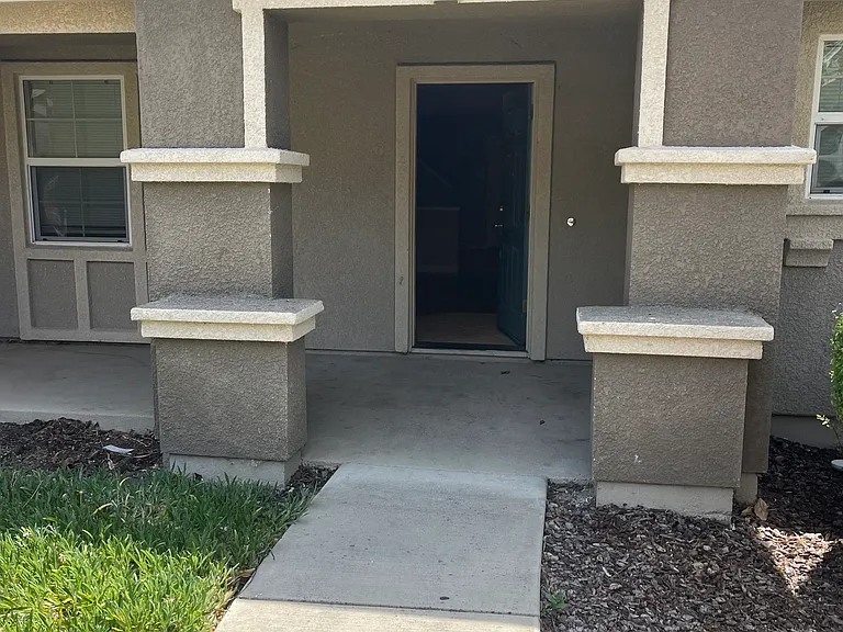 374 Turnstone Cir — Photo 32