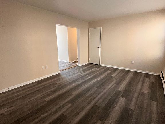 5th image of 3547 Harvey Ave #2115