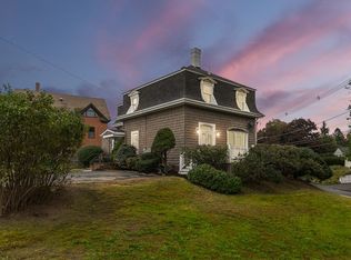 24 Pulaski St, Peabody, MA 01960