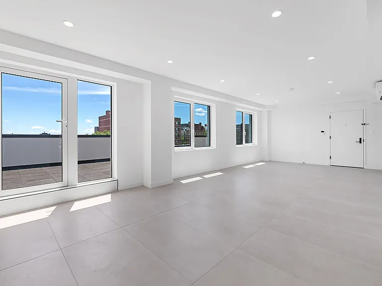 2321 Belmont Ave #7A — Photo 11