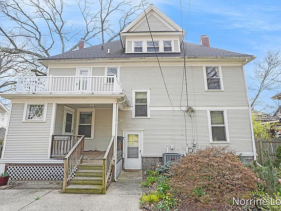 4th image of 265 Auburn Ave SE