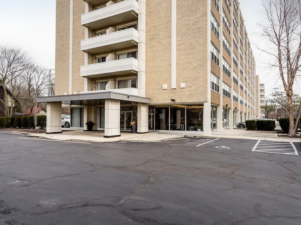 3965 N Meridian St APT 2D, Indianapolis, IN 46208