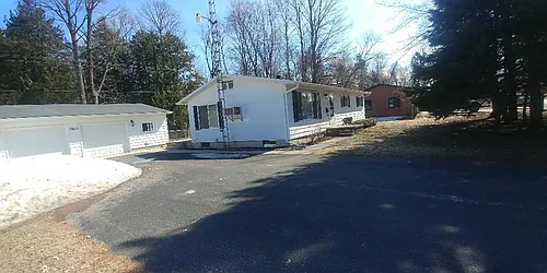9875 E Cherry Bend Rd Photo 1
