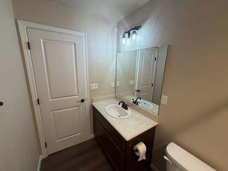 1194 Velarde Cir — Photo 39