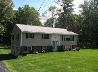 5 Westside Dr, Atkinson, NH 03811