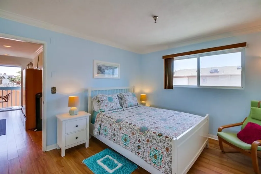 1 bed, 1.0 bath, $5,350 — Photo 2