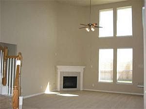 5th image of 5818 Little Grove Dr