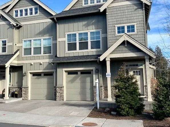 1076 SE Leonel Ln, Bend, OR 97702