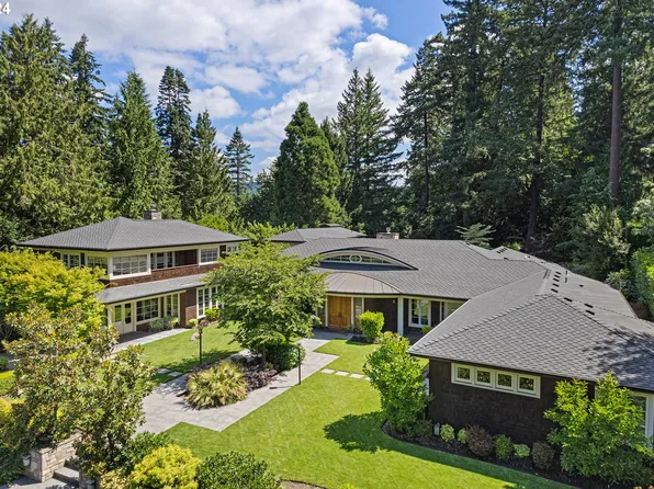 4330 SW Charming Way, Portland, OR 97225