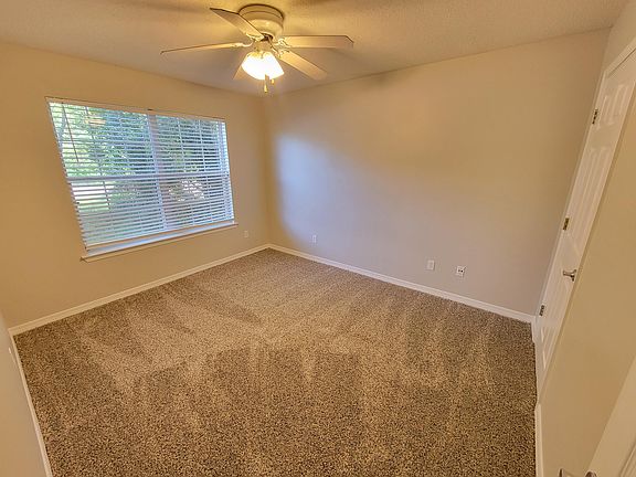5th image of 9315 Vandivere Dr