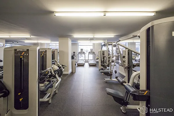 Rented by Halstead Real Estate | media 6