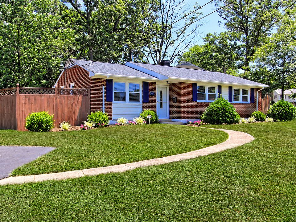 1st image of 4811 Upland Dr