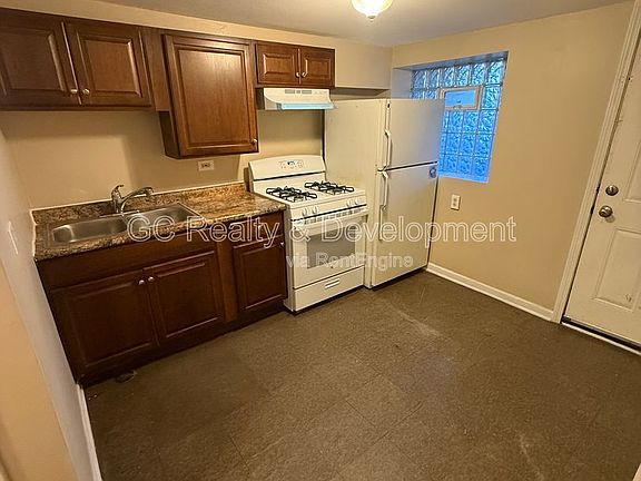 2nd image of 2548-2550 W Washington Blvd #2548