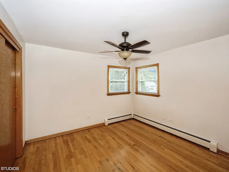 6883 N Northwest Hwy #2R — Photo 9