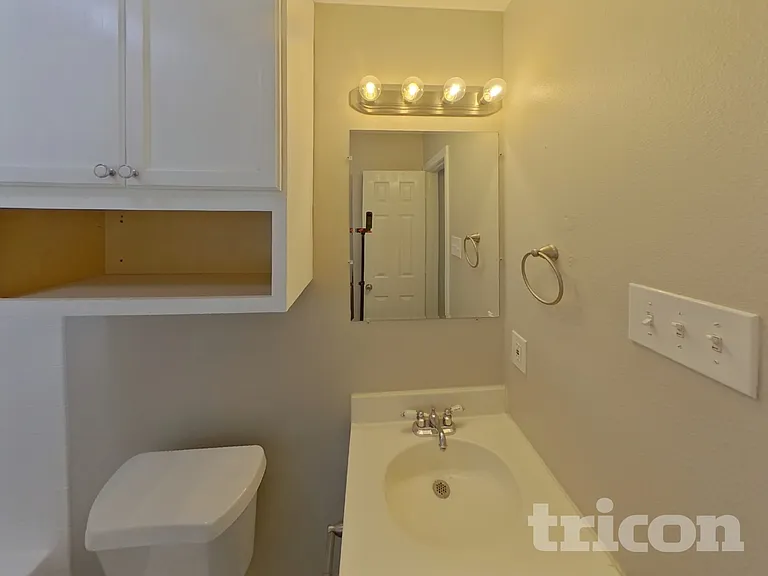 185 Trout St — Photo 9
