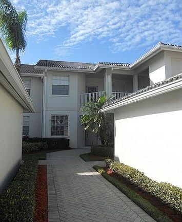 3rd image of 14530 Farrington Way APT 205