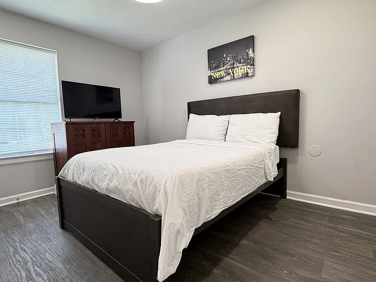 5569 Pine Gate Dr #2 — Photo 30