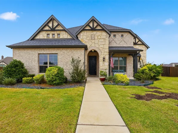 115 Sapphire Ln, Waxahachie, TX 75165