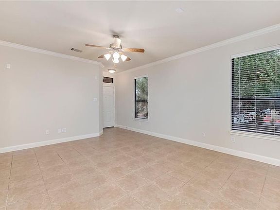 5th image of 6705 Covered Bridge Dr Unit 39