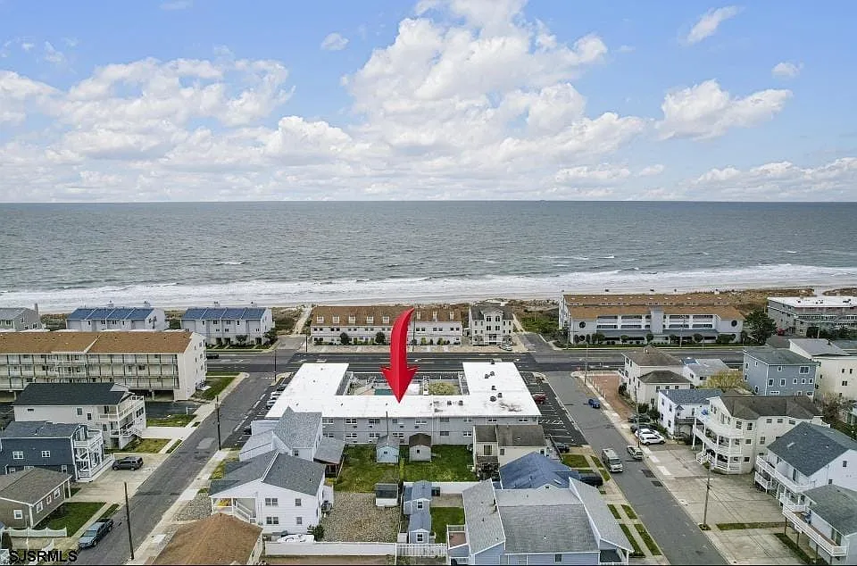 413 E Brigantine Ave #28