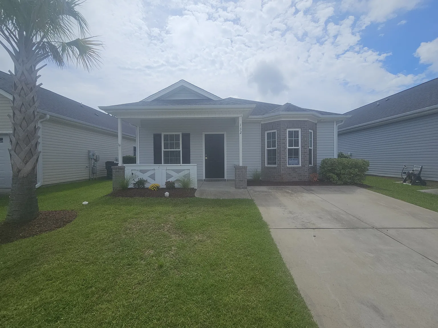 3 bed, 1262 sqft, $1,900 — Photo 3