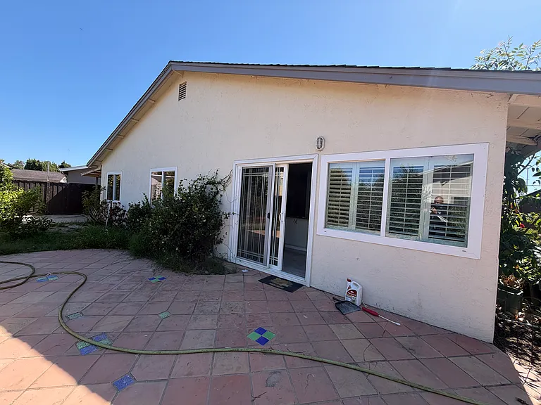4937 Avenida De Angelina — Photo 33