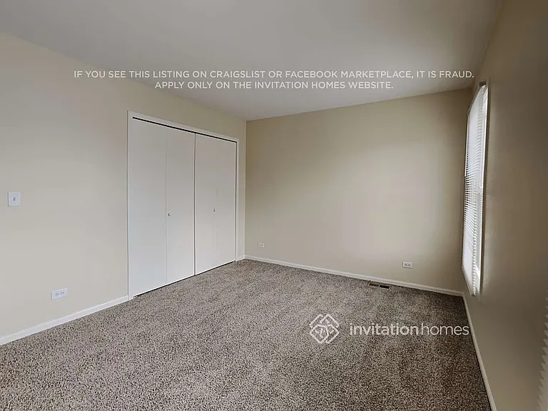 2761 Melbourne Ln — Photo 14