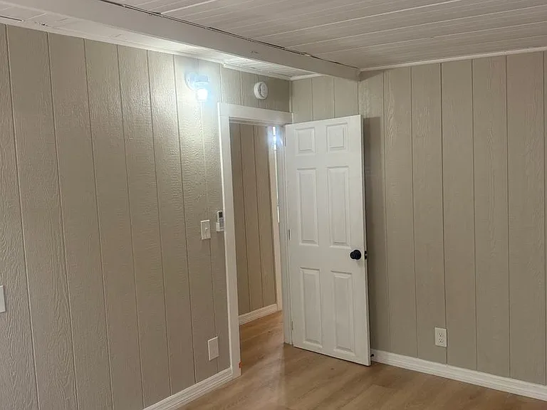 512 51st Avenue Dr W — Photo 37