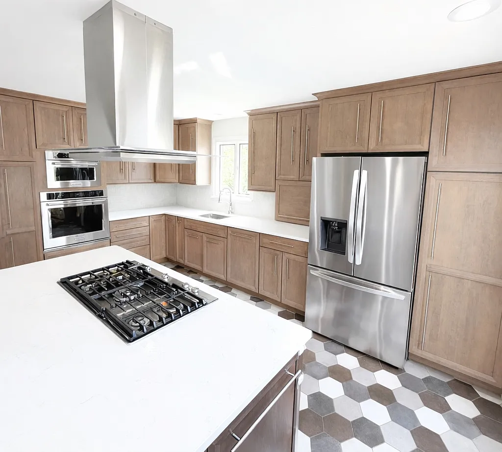 4 bed, 3.5 bath, 3975 sqft, $3,995 — Photo 3