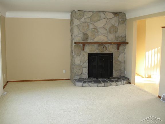 3rd image of 4674 N Michelle St