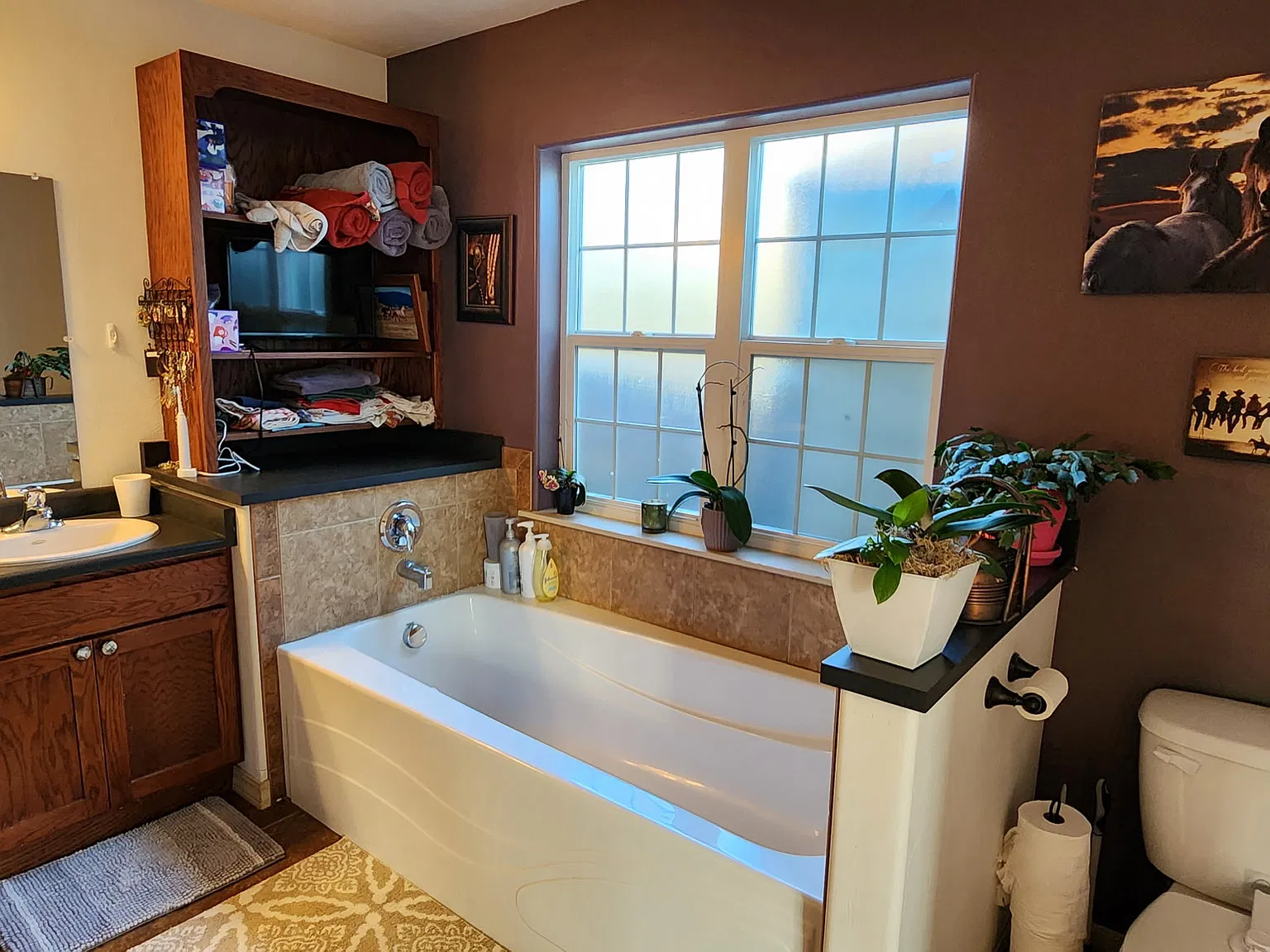 3 bed, 1729 sqft, $2,850 — Photo 3