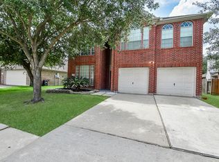 18609 Woodbreeze Dr, Humble, TX 77346