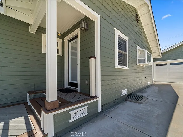 963 E Meda Ave — Photo 41