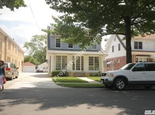 14726 Hawthorne Ave, Flushing, NY 11355