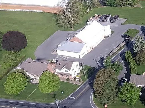 898 N State St, Ephrata, PA 17522