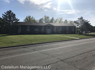 6 Tudor Ln APT 7, Lockport, NY 14094