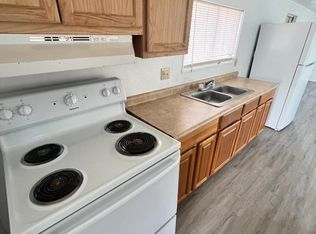 2111 W Austin St Trailer 18, Port Lavaca, TX 77979