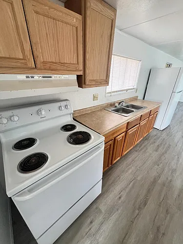 2111 W Austin St Photo 1