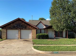 1505 NE 6th St, Moore, OK 73160