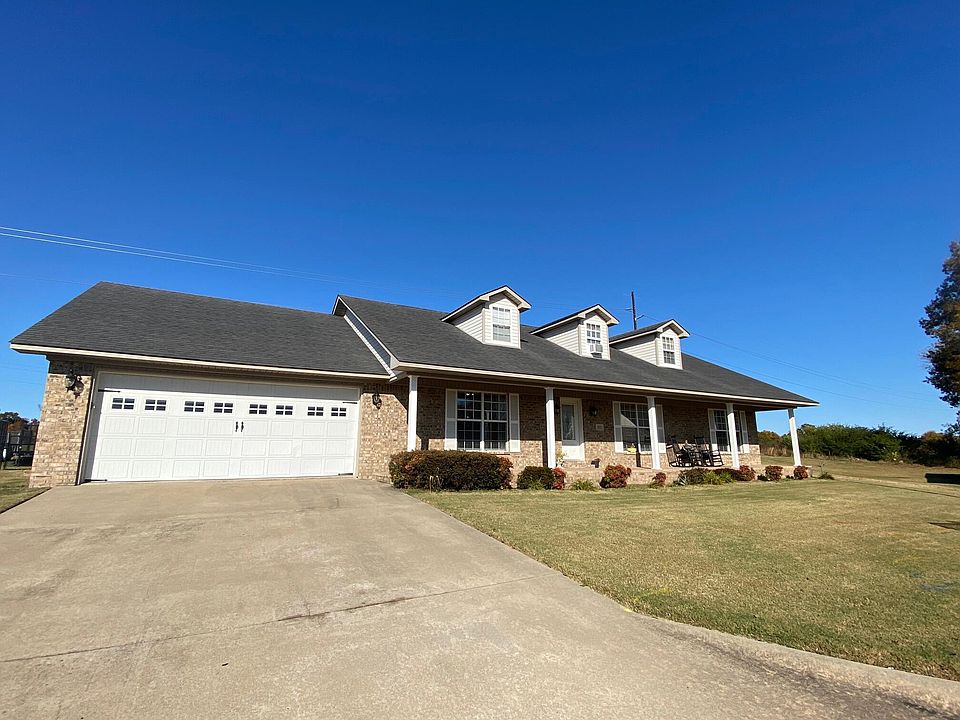1st image of 502 Cherokee Ln