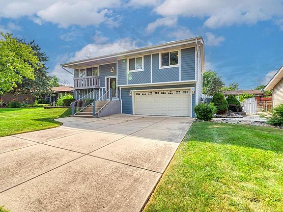 3rd image of 260 Cunningham Ln