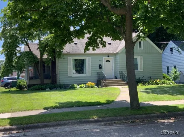 946 Nevada St SE, Grand Rapids, MI 49507