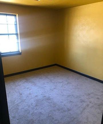 4th image of 1205 Mallard Dr