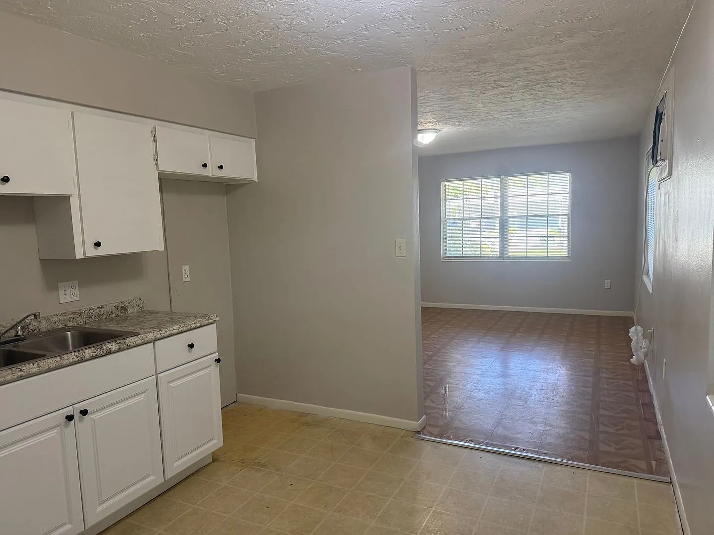 Comfortable 2-Bedroom Duplex in Bradenton, FL — Photo 4