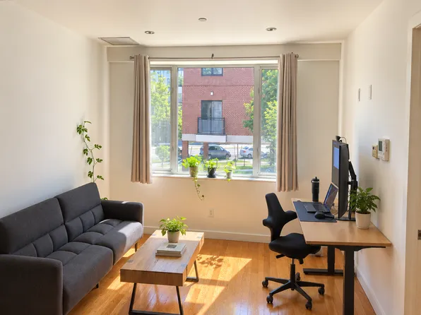 461 Grand St #2A, Brooklyn, NY 11211