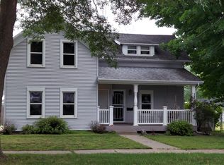 617 Lake St #615, Baraboo, WI 53913